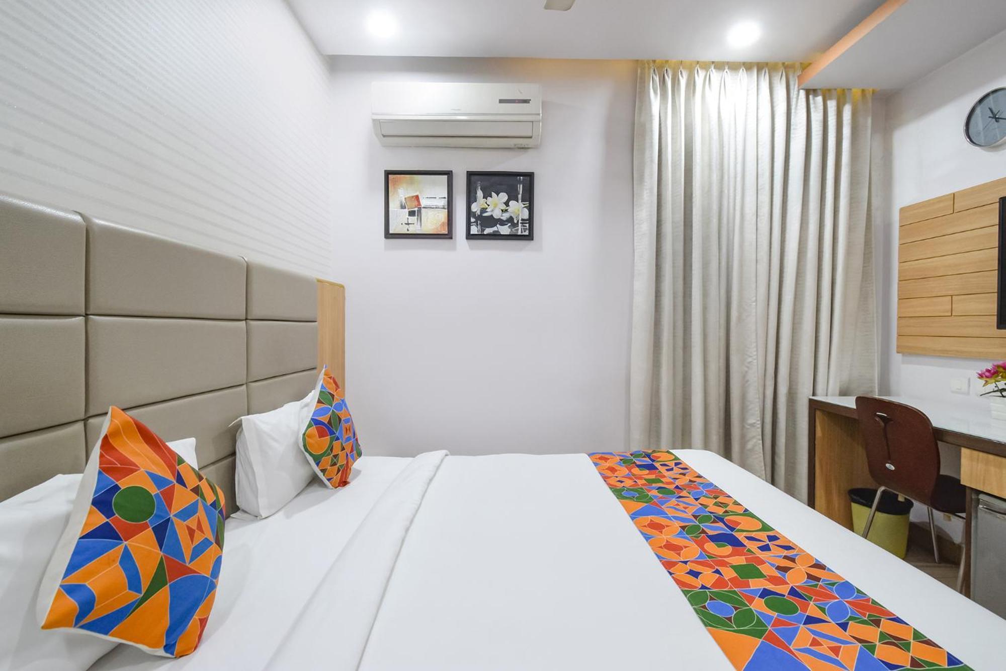 Fabhotel Aditya Homes - Nr Isb, Gachibowli Haydarabad Dış mekan fotoğraf